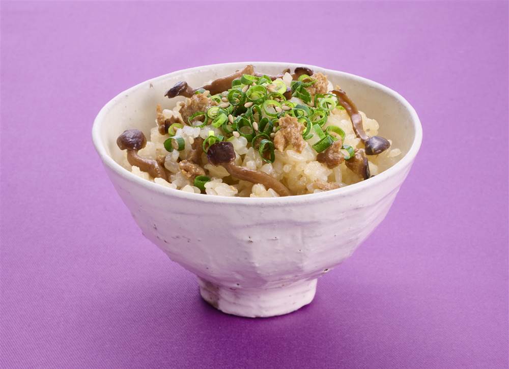 きのこバター醤油鶏肉の和風仕立て