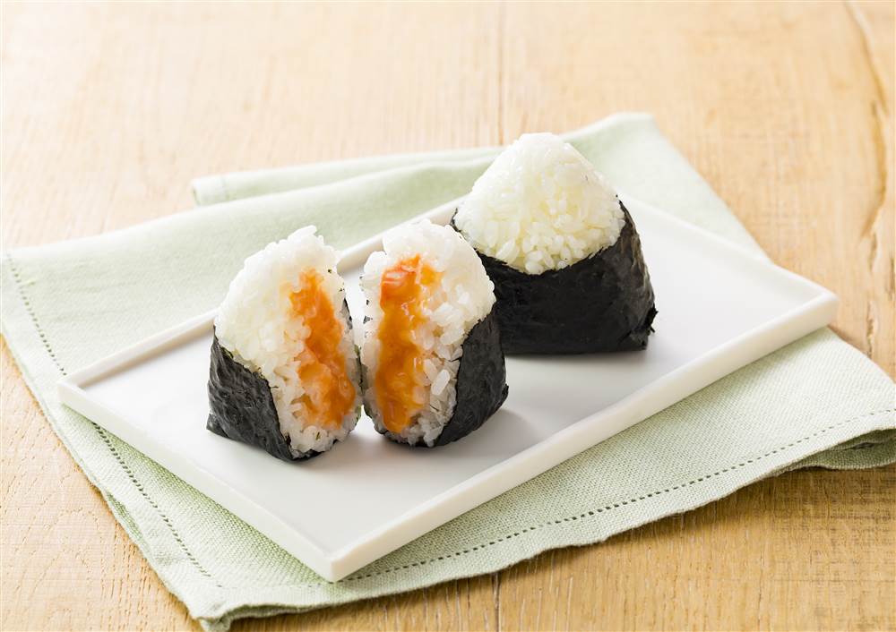 パスタソースでかんたん！明太マヨおにぎり