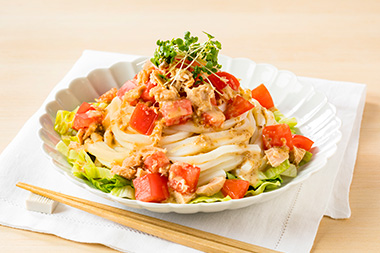 トマトとツナのサラダうどん