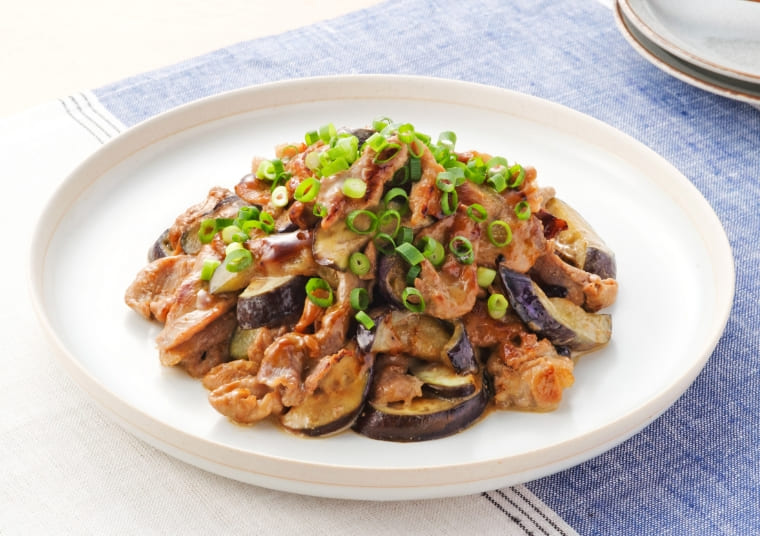 豚肉となすのハニーマヨ炒め