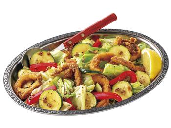 イカ唐と彩り野菜のスモーキーソース