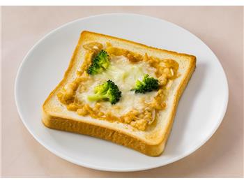 季節のもろマヨピザトースト