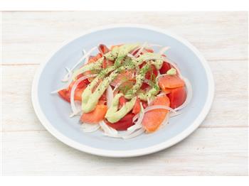 サーモンとトマトのサラダ〜アボカドソース〜