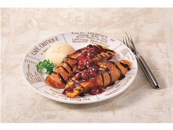 ごろっとベリーのフレンチトースト チョコレートソースがけ