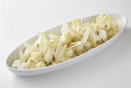 白いんげん豆とカリフラワーのマリネ仕立て