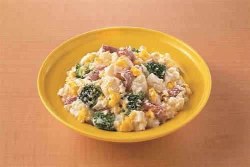 彩りたまごのポテトサラダ