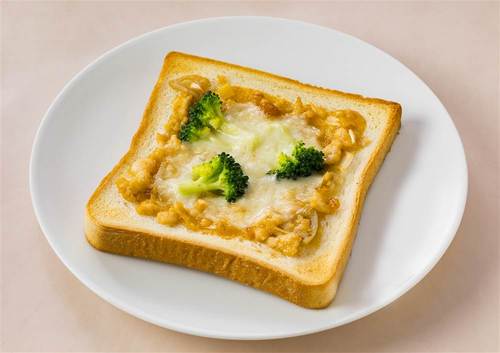 季節のもろマヨピザトースト