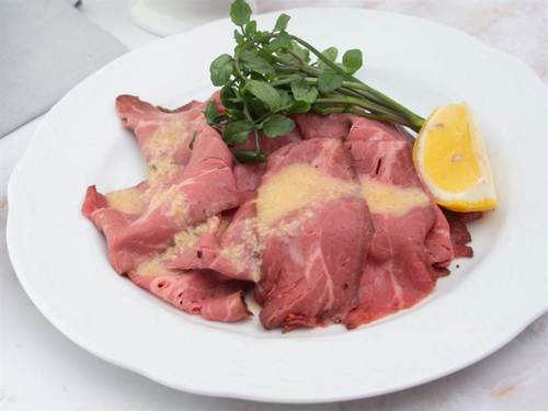 シェフズオニオンのローストビーフ