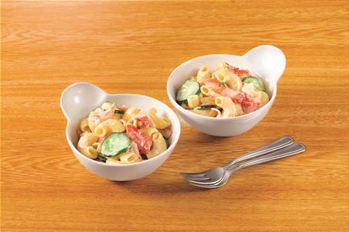 しょうが風味のカニカマパスタサラダ