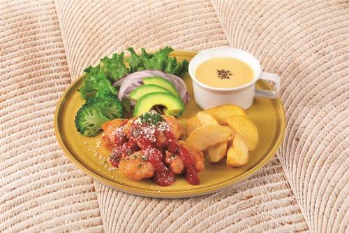 トマトガーリックの鶏から揚げプレート