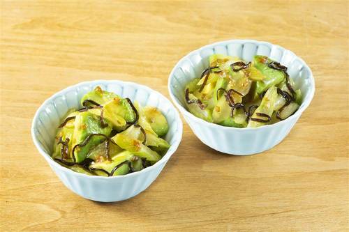 アボカドセロリの塩昆布旨たれ