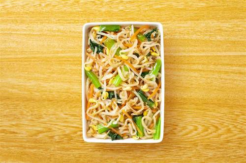 切り干し大根と彩り野菜の旨たれ和え