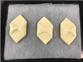 焙煎胡麻ごぼうデニッシュ