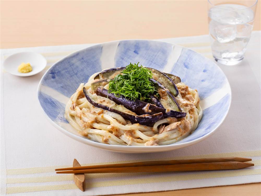 なすとツナの深煎りごまぶっかけうどんのレシピ・作り方 | とっておきレシピ | キユーピー