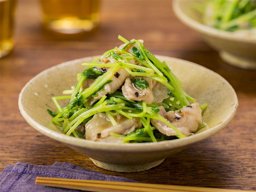 写真：豚ばらと豆苗の醤油胡麻だれ