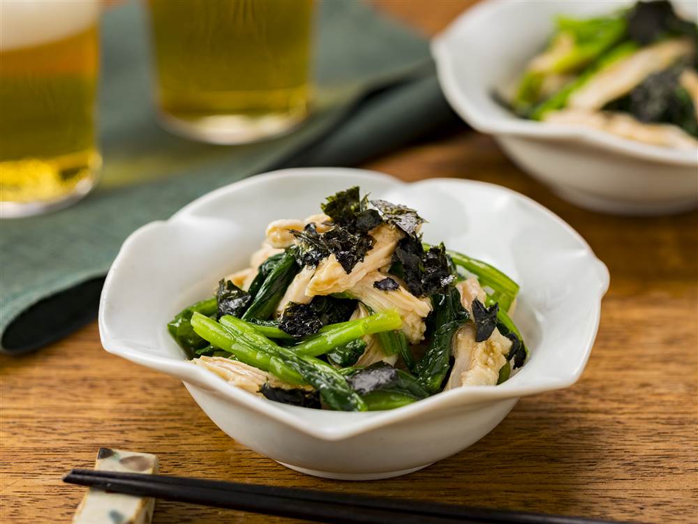 写真：冷凍ほうれん草とチキンの醤油胡麻和え