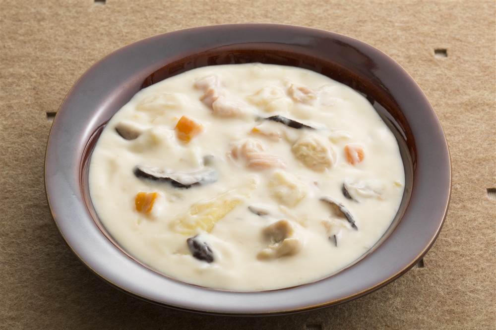 レシピ 鶏と野菜のシチューときのこオムレツの献立 1週間のやわらかメニュー やさしい献立 介護食 キユーピー